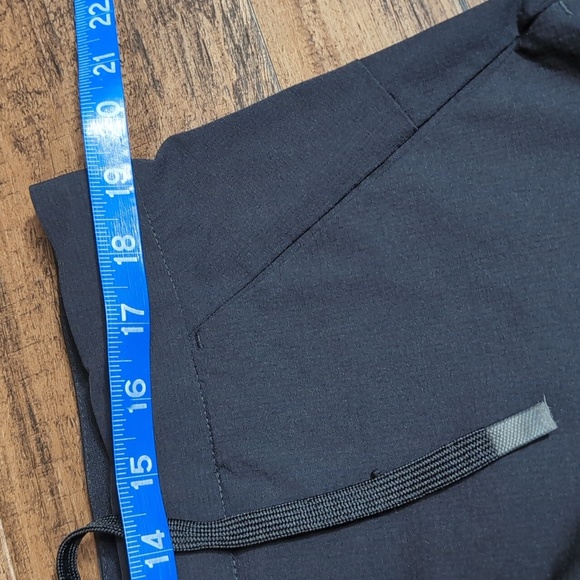 FLX Performance Nylon Cargo Pants Size XL In Black - Picture 9 of 10
